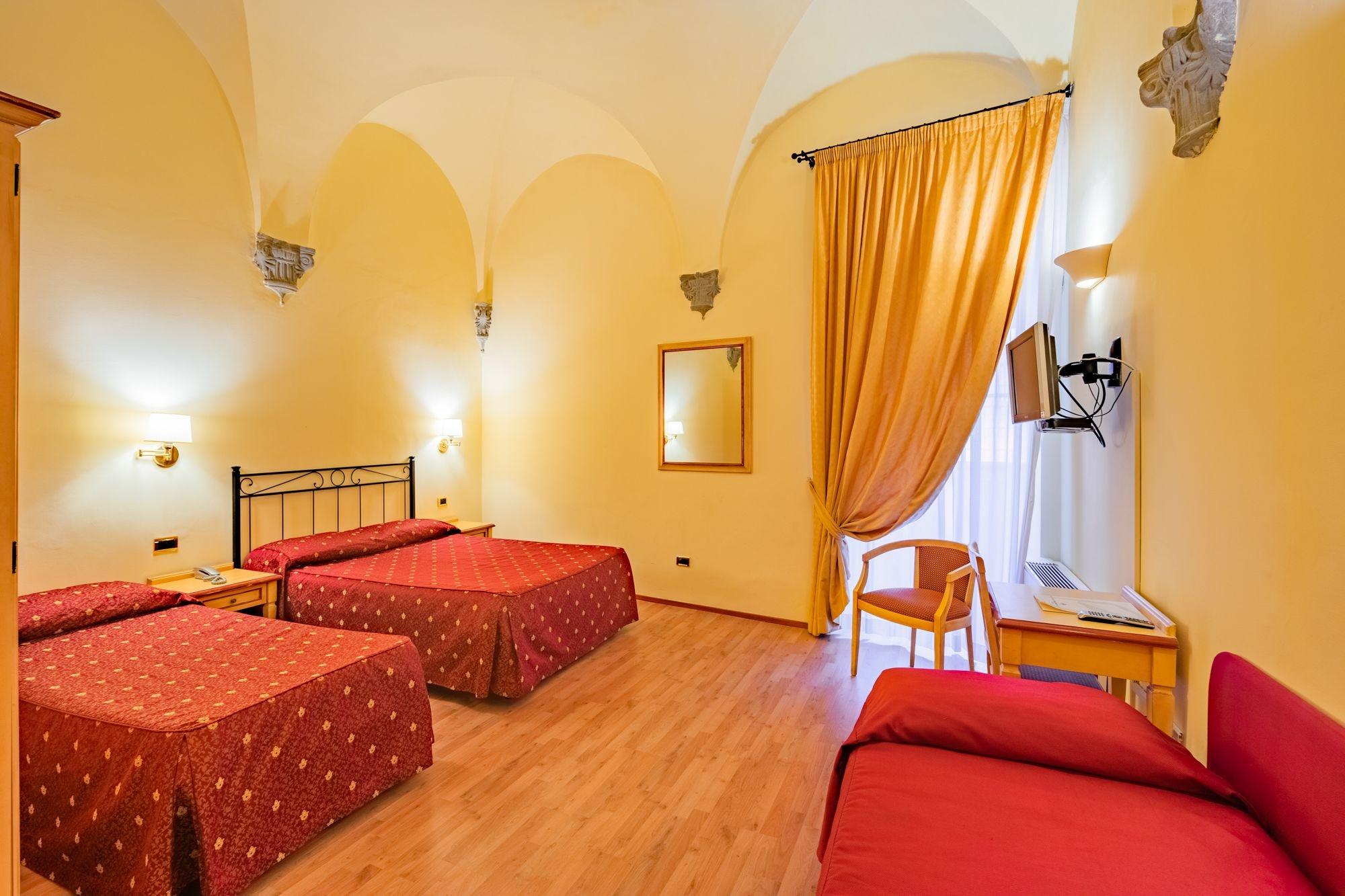 Hotel Benivieni 3*