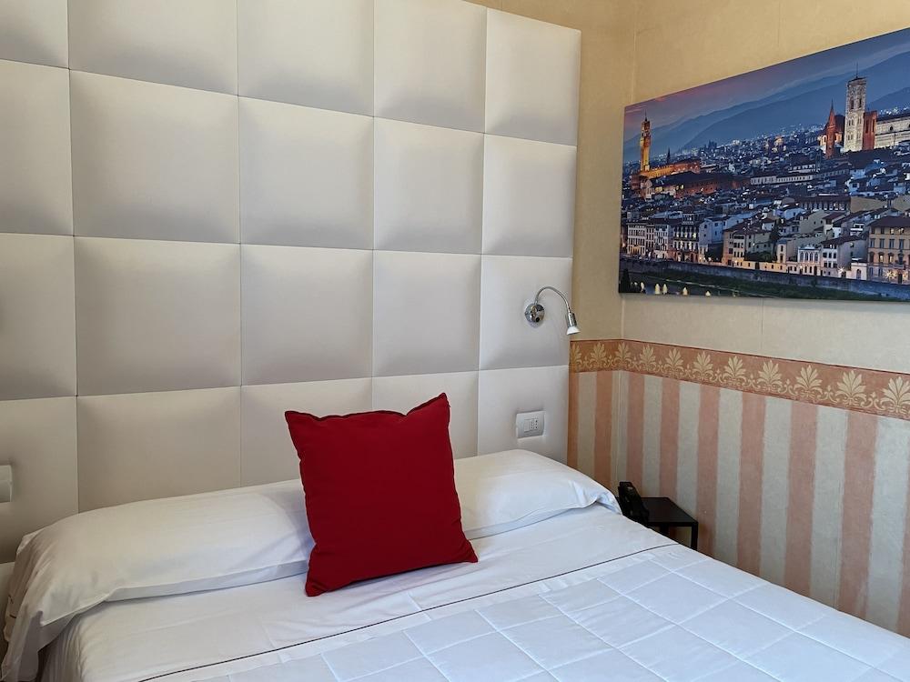 Hotel Jane 3*
