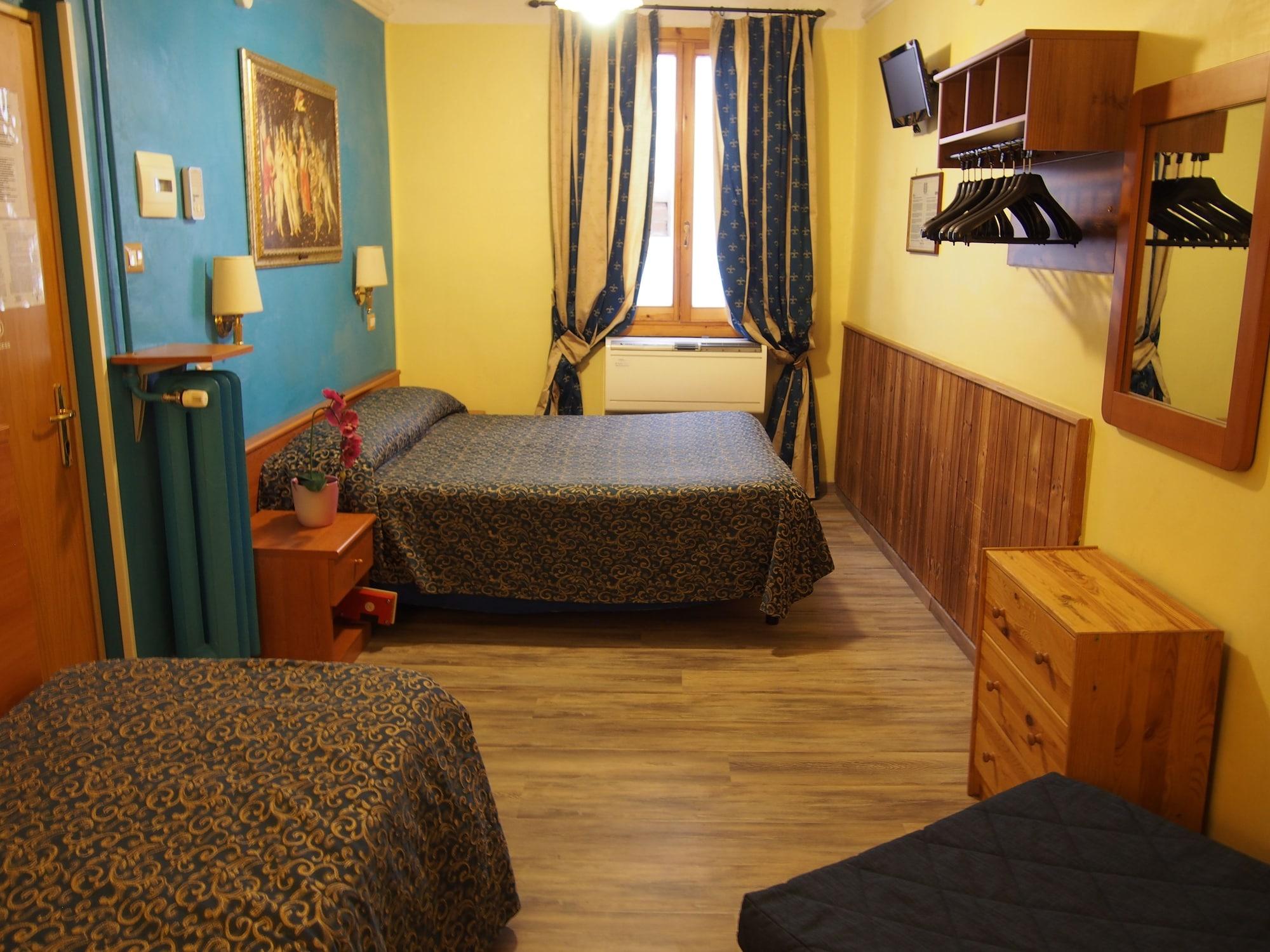 Santa Croce Hotel