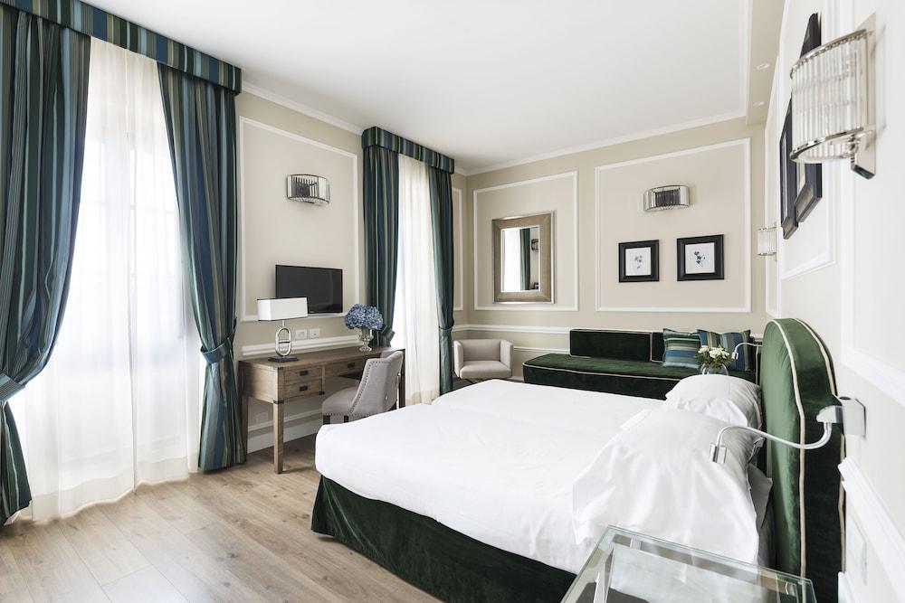 Fh55 Calzaiuoli Hotel