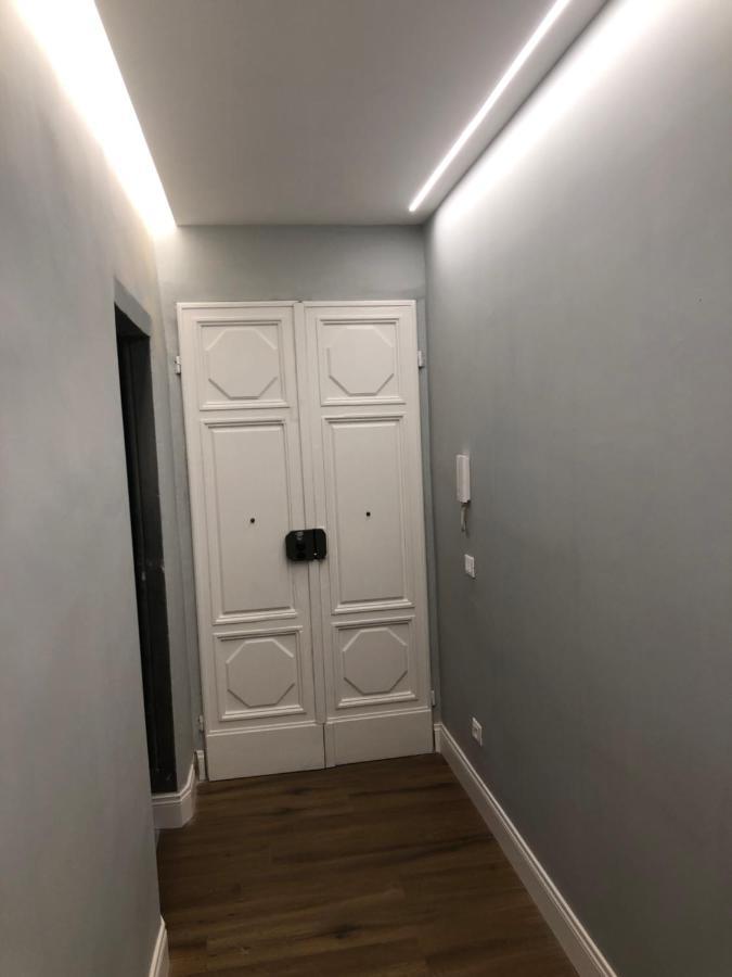 Apartment Novella