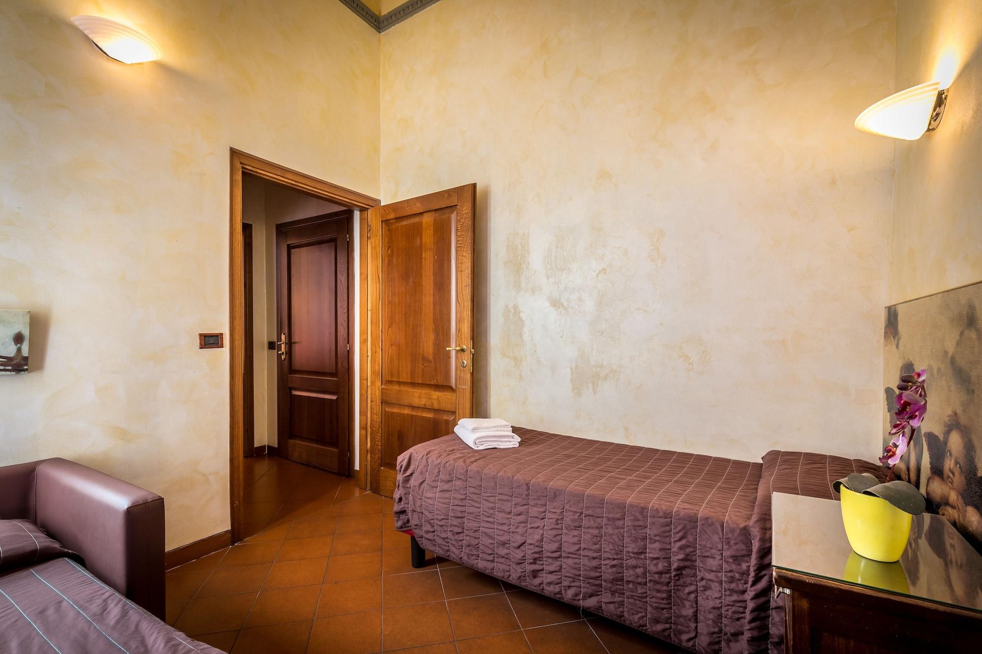 Delle Tele Hotel 3*