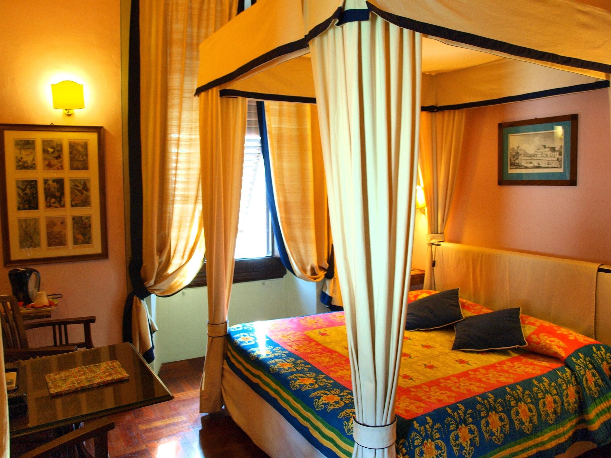 Residenza Johanna I Bed & Breakfast Florence