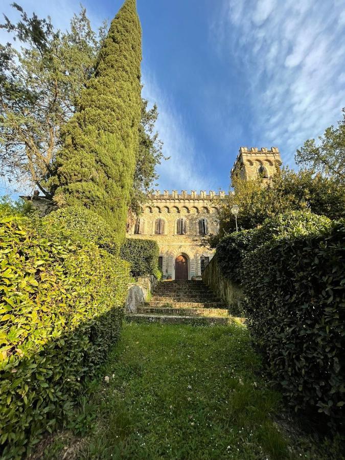 Appartamento Casa La Torre Un Castello Alle Porte Di Firenze
