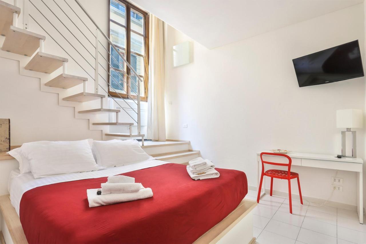 Little Gem Located Near Duomo-hosted By Sweetstay Apartment Florence
