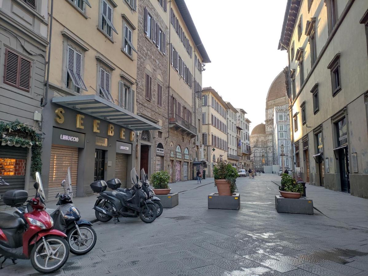 Appartamento Cashmere A Stone's Throw From The Duomo