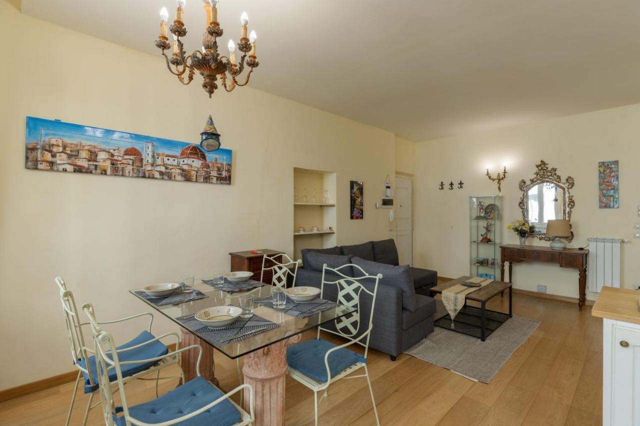 Apartment Pinocchio' S House In The Center Of *