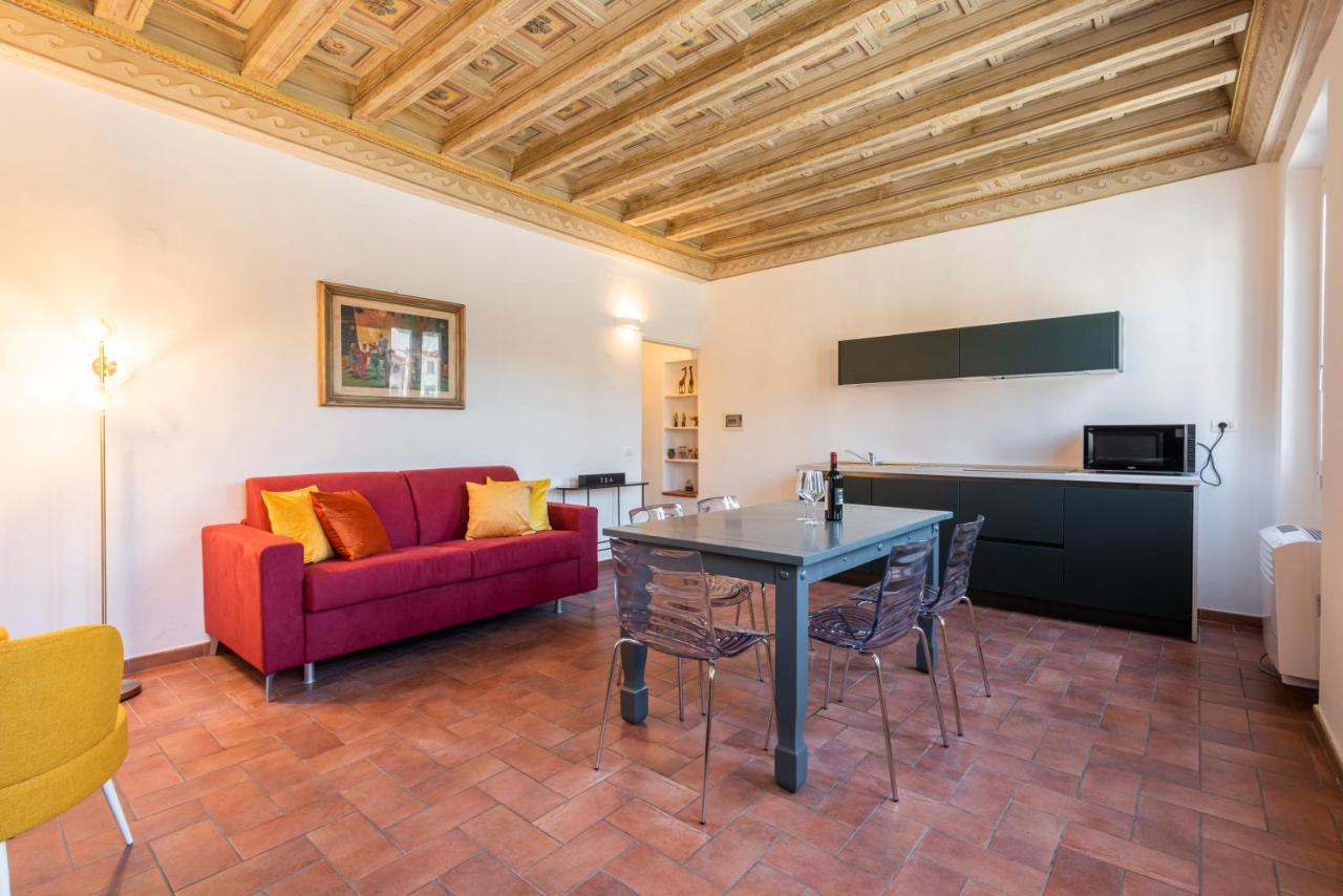 Santa Croce Palace By Mmega Appartamento