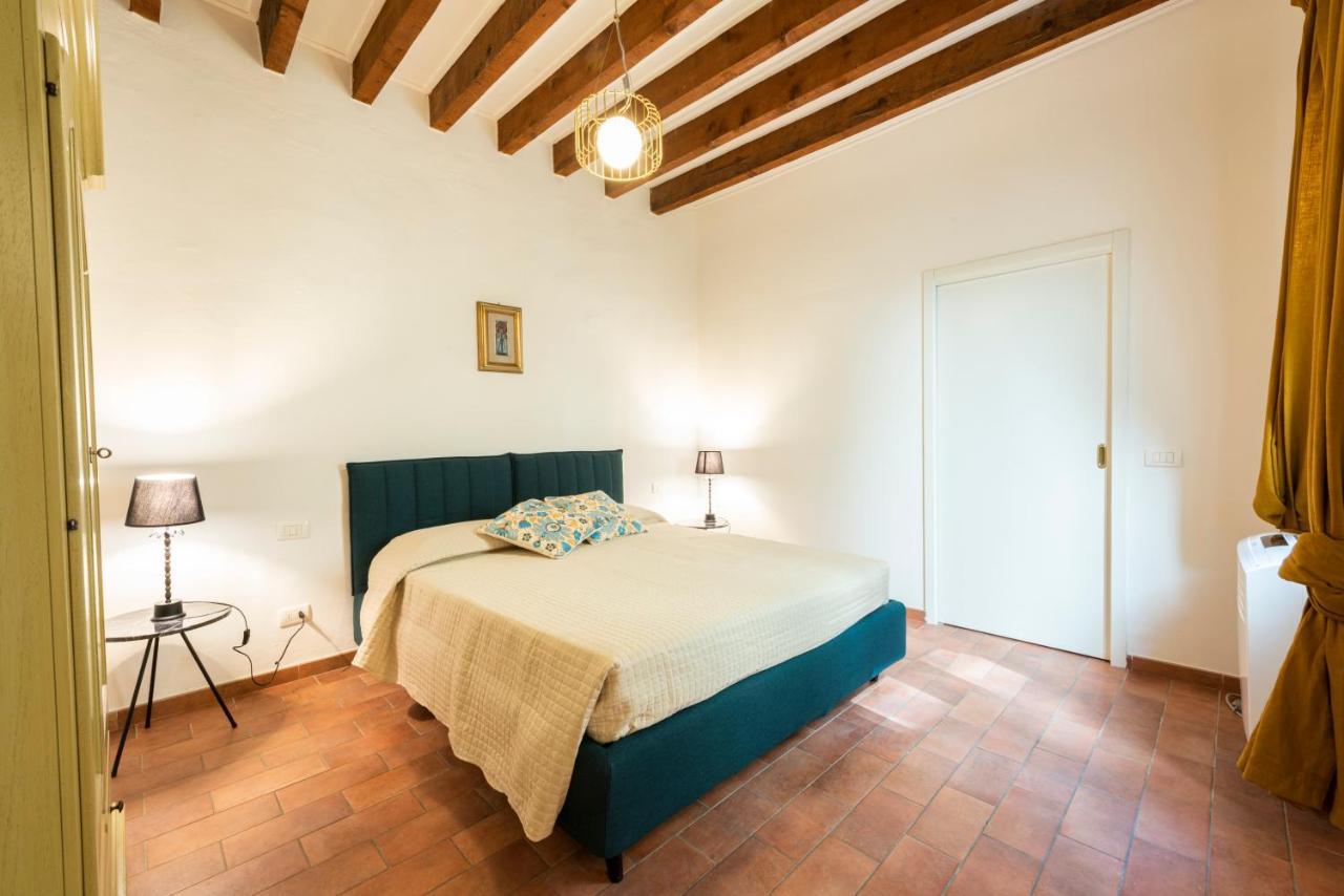 Santa Croce Palace By Mmega Appartamento