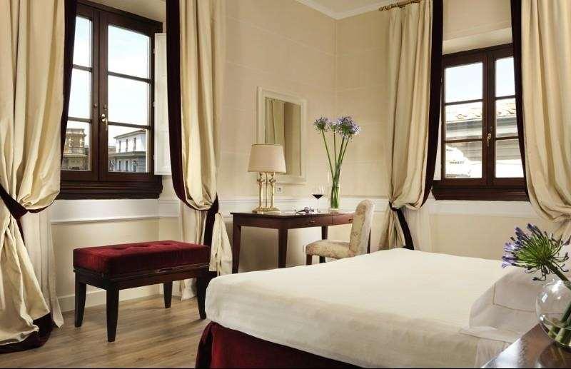 Fh55 Calzaiuoli Hotel Florence