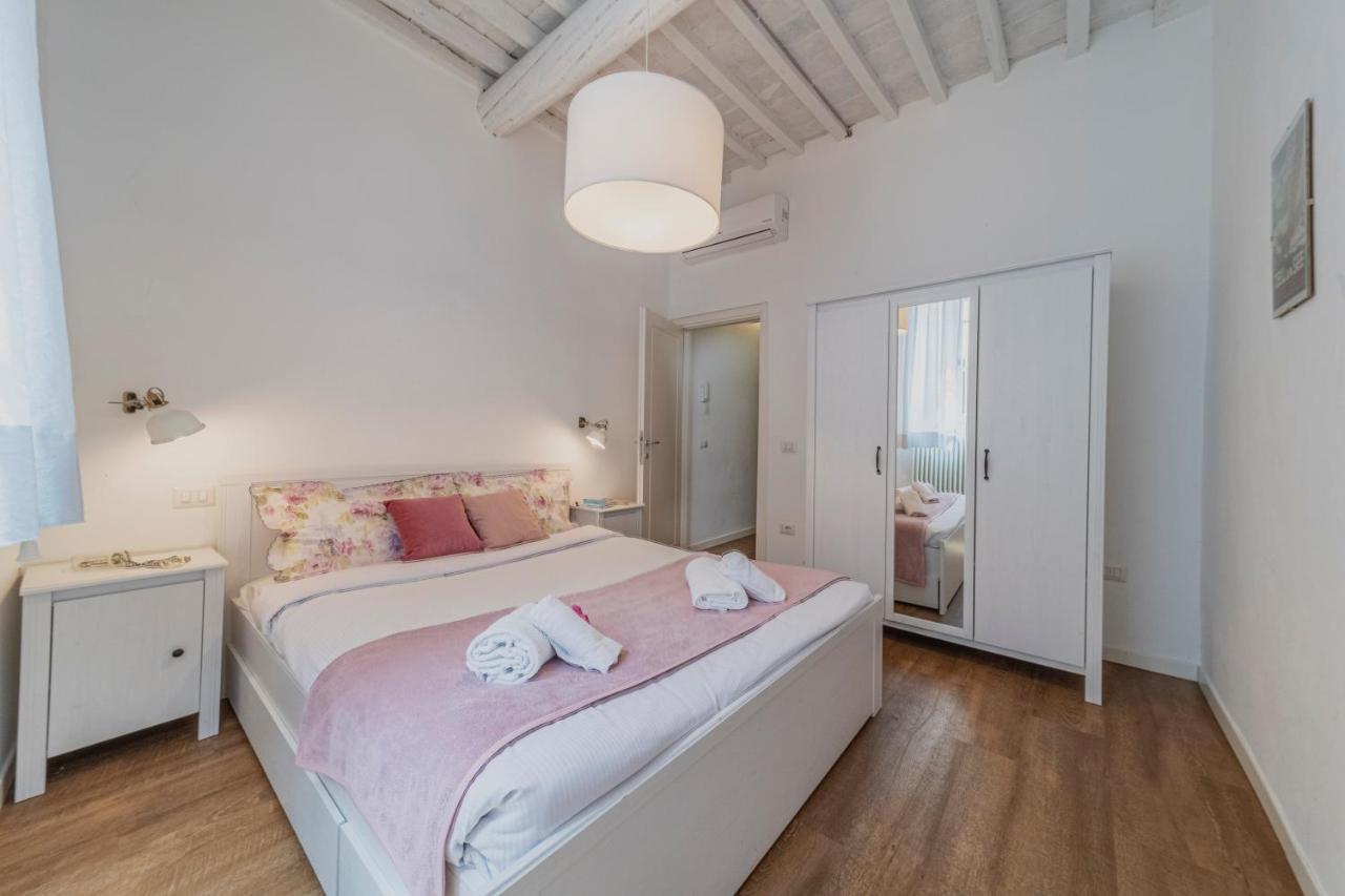 Apartment 32 Nero - San Niccolo Florence