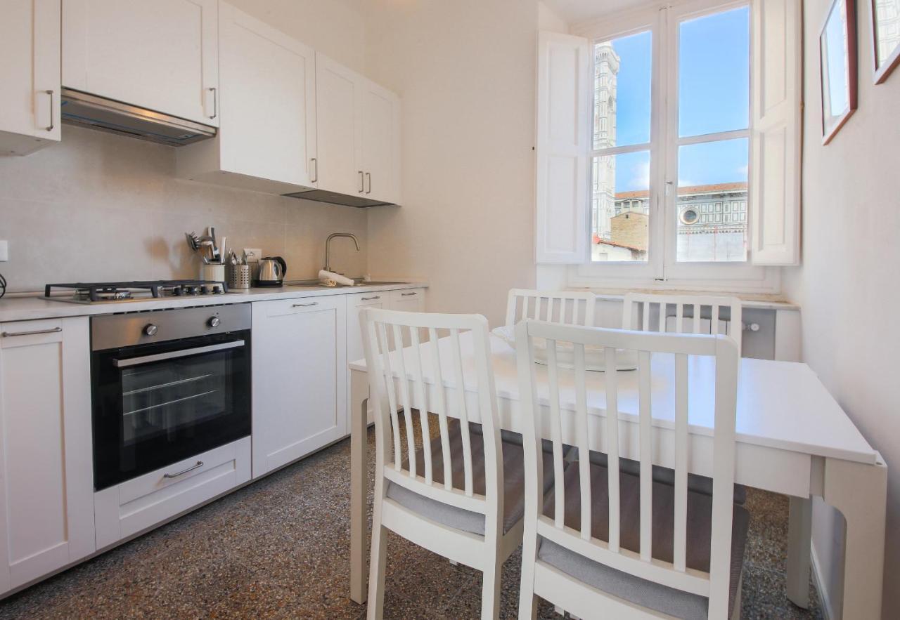 Apartment - Florentine Skyline