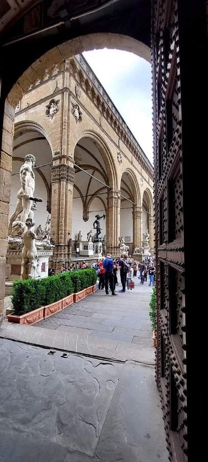 Violet 27 * Florence