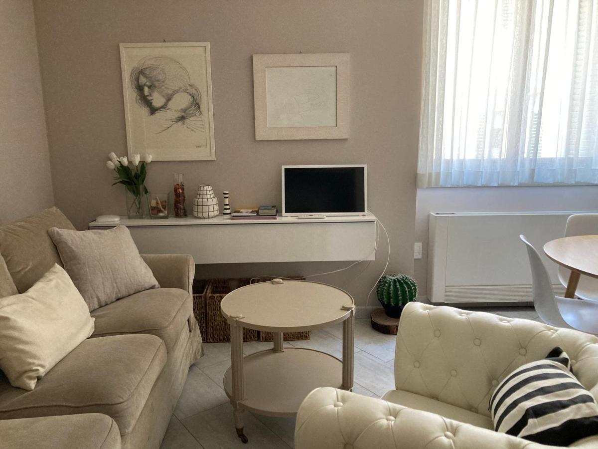 Apt In San Frediano Diladdarno Apartment *