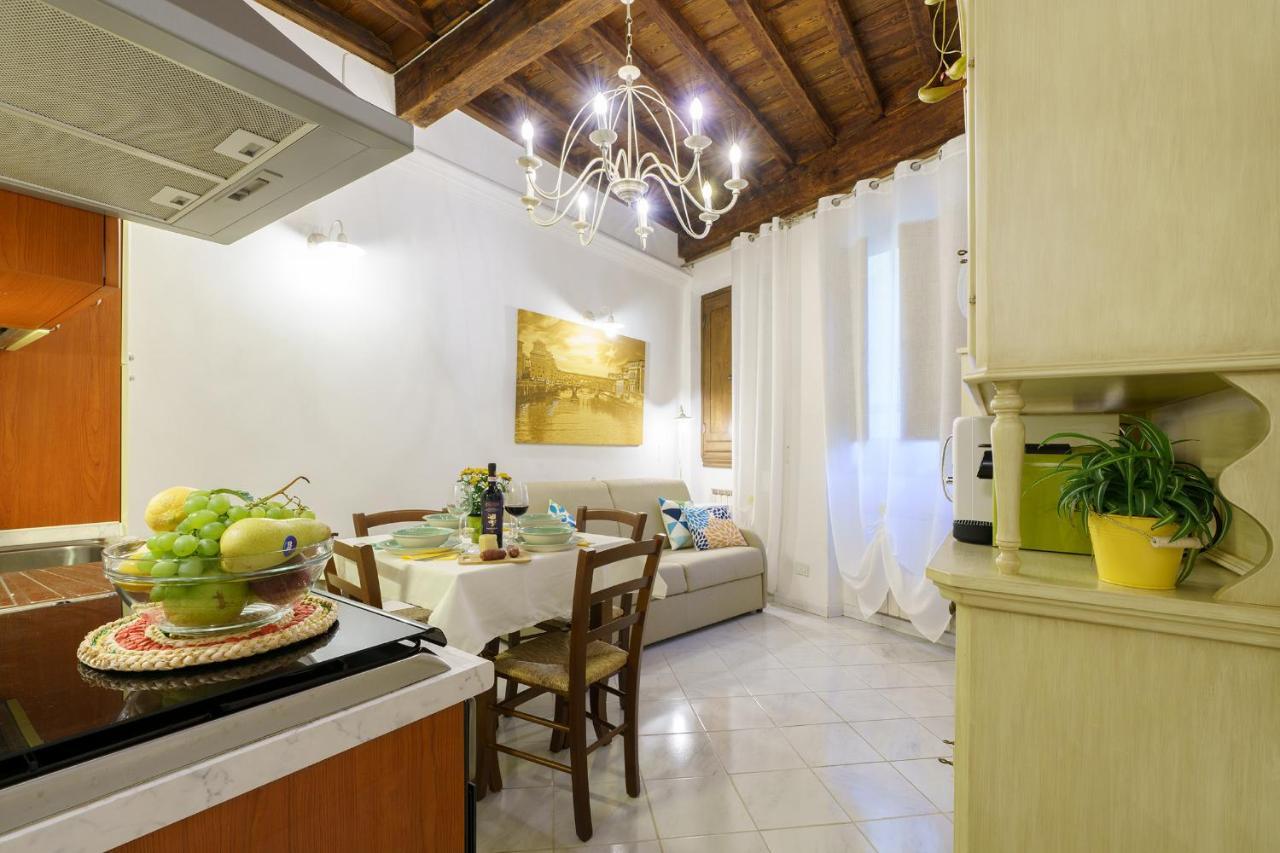 Casa La Piccola Torre Apartment