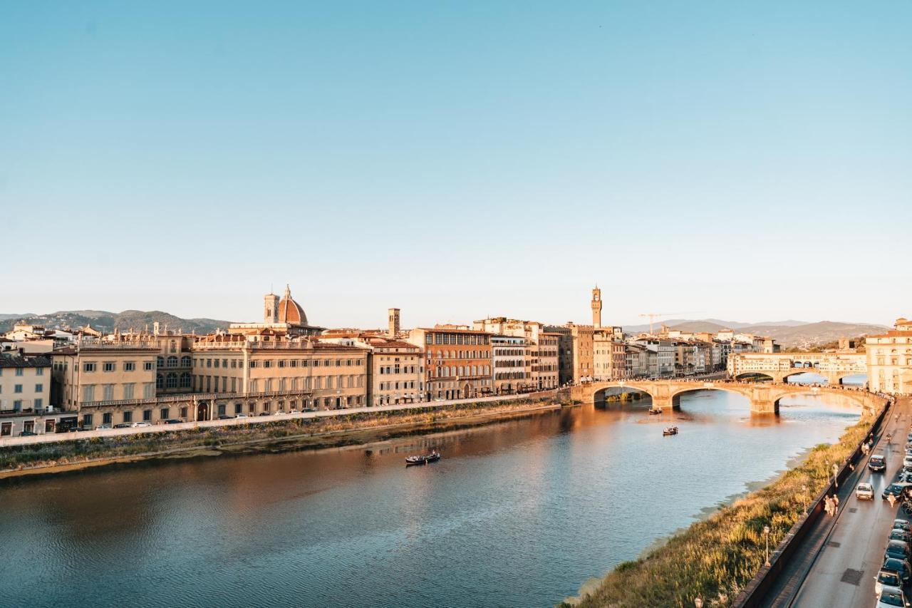 La Terrazza Sull'arno Apartment *