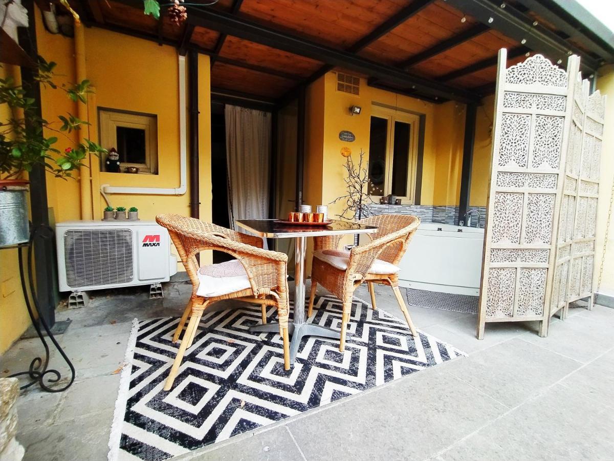 Appartamento Nadia's Lovely - With Private Garden And Jacuzzi