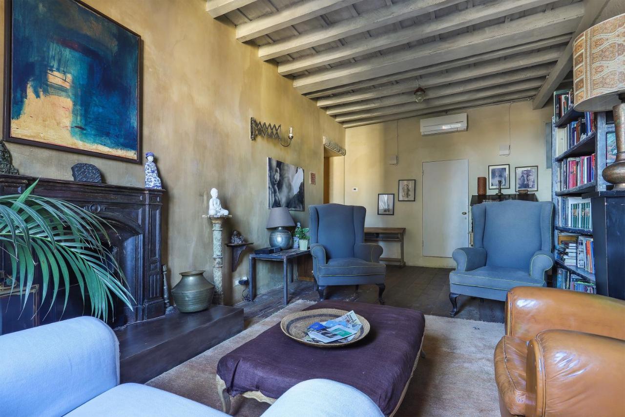 La Maison At The Old Bridge Apartment