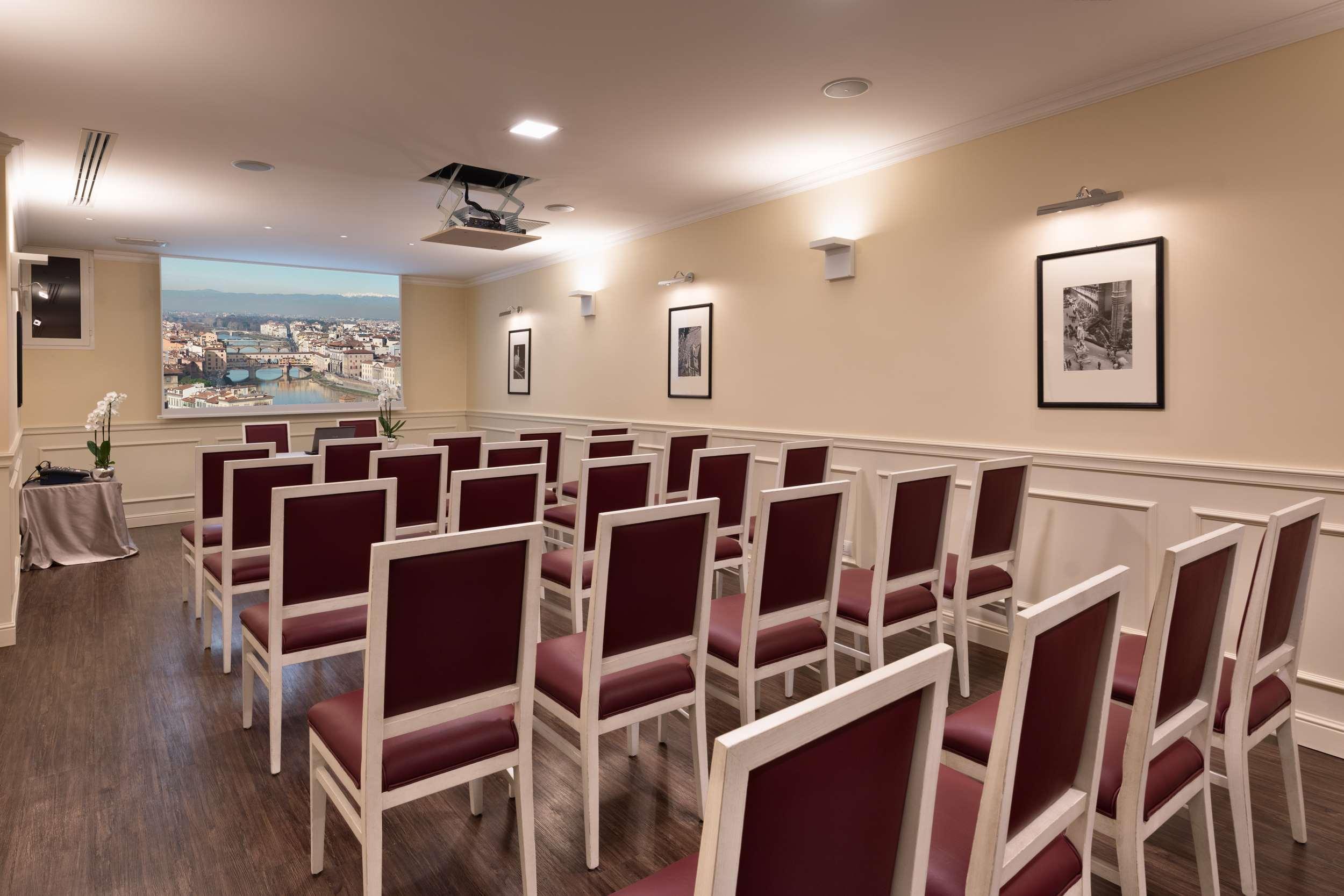 Executive Hotel 4*