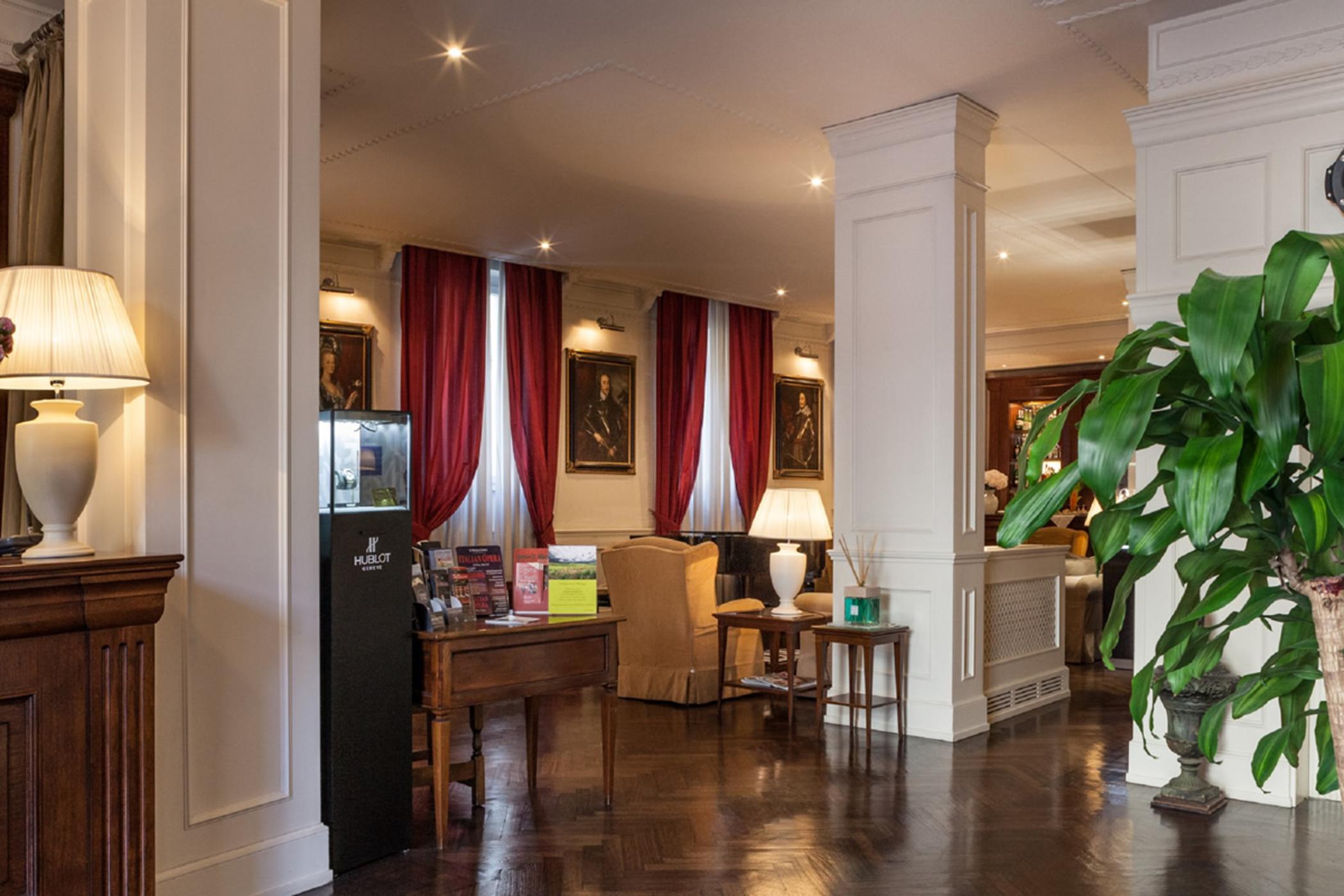 Executive Hotel