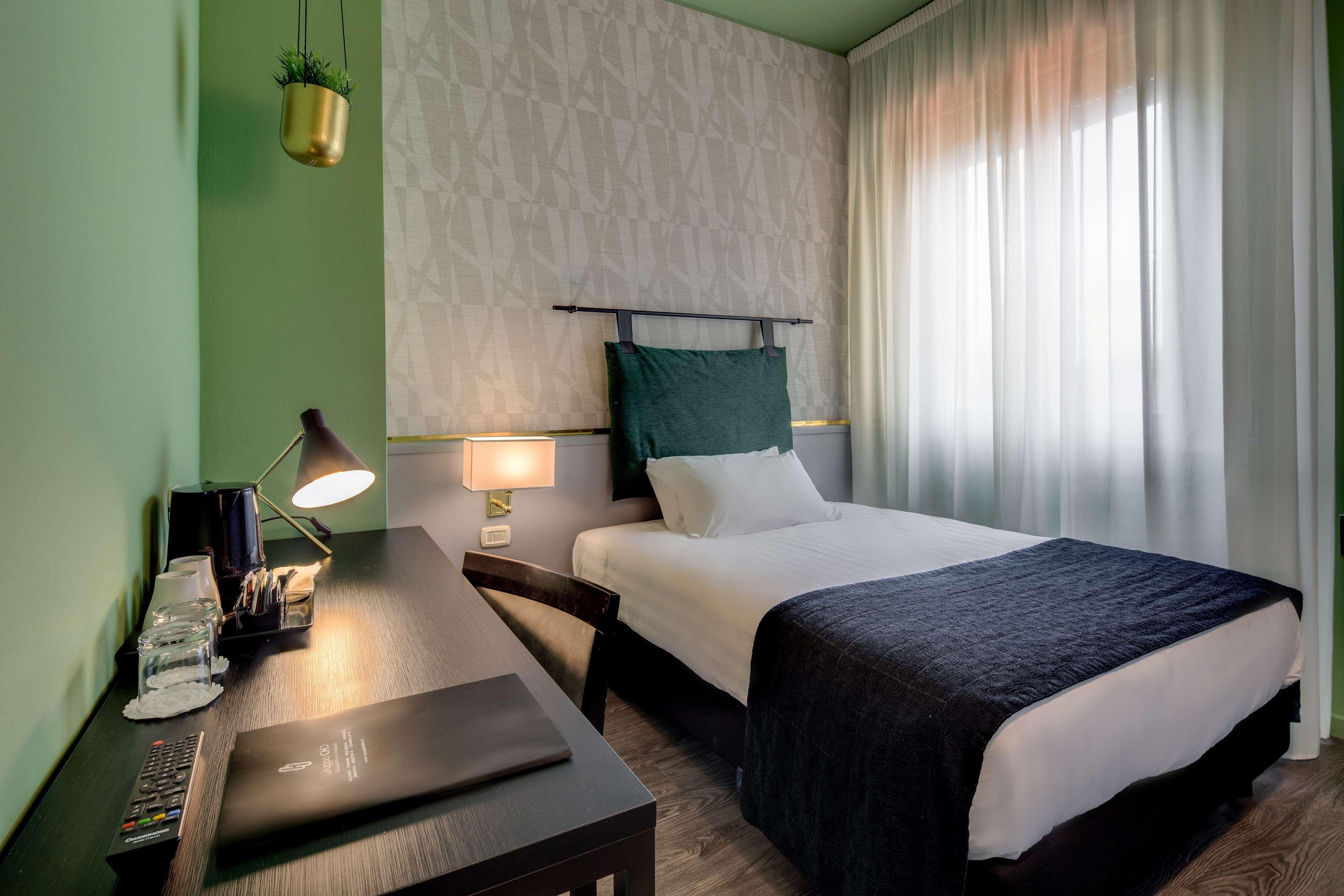 Hotel Western Chc 4*