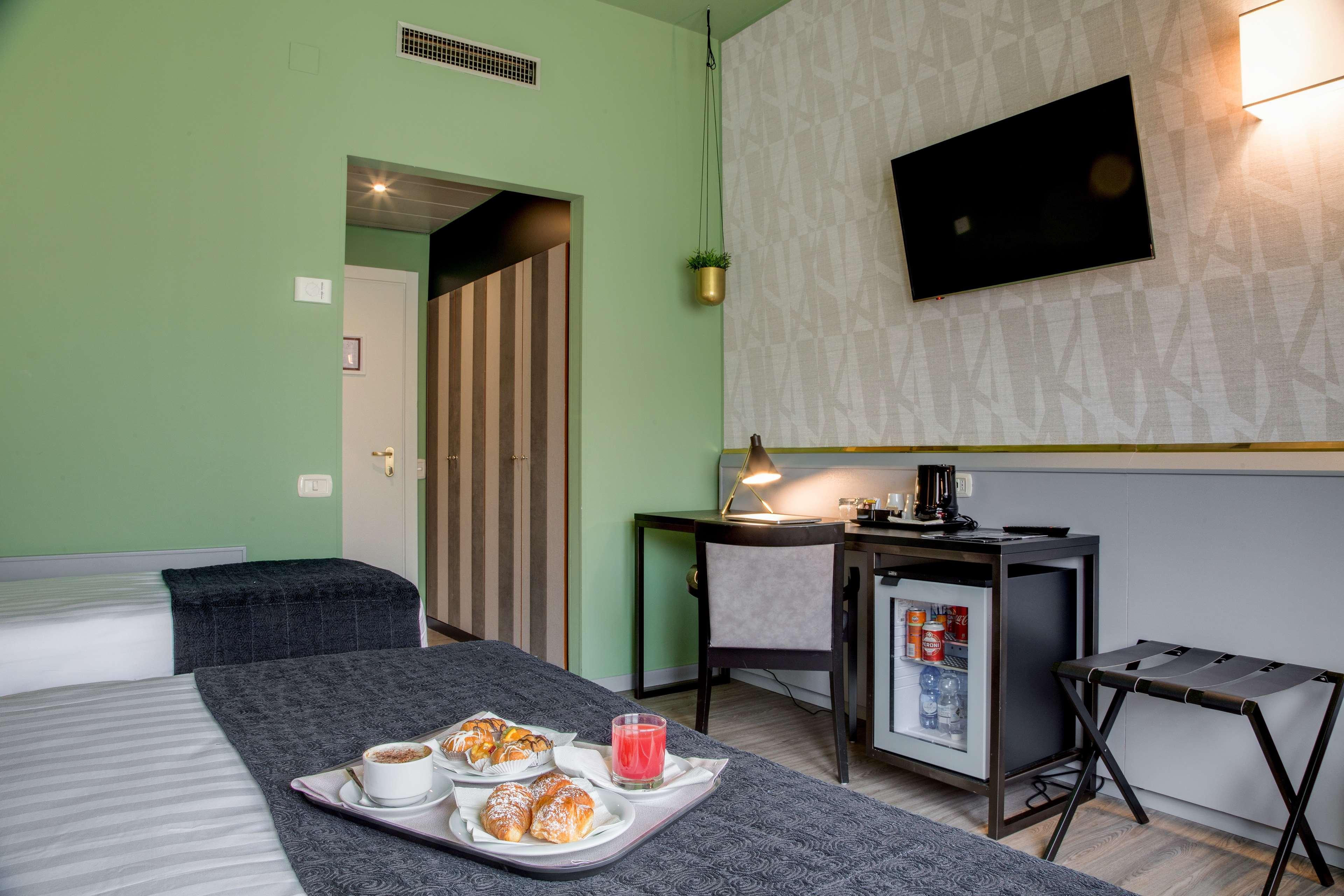 Hotel Western Chc 4*