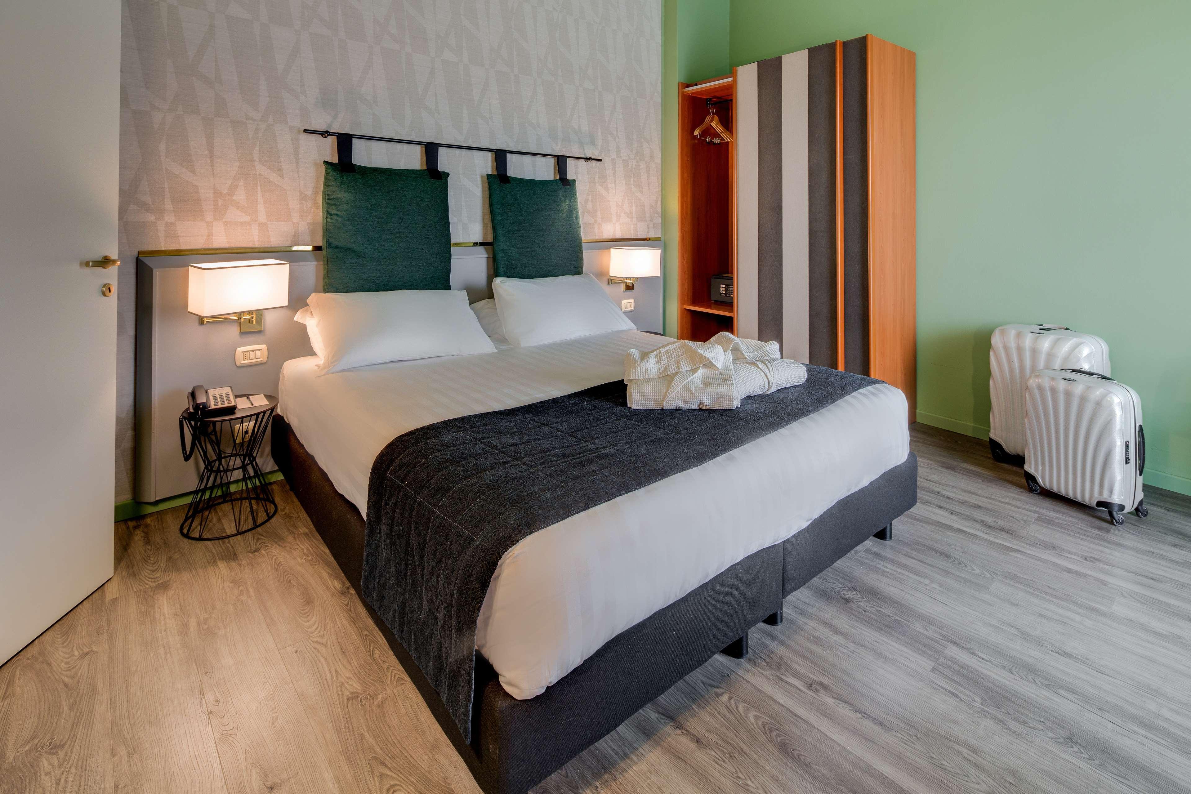Hotel Western Chc
