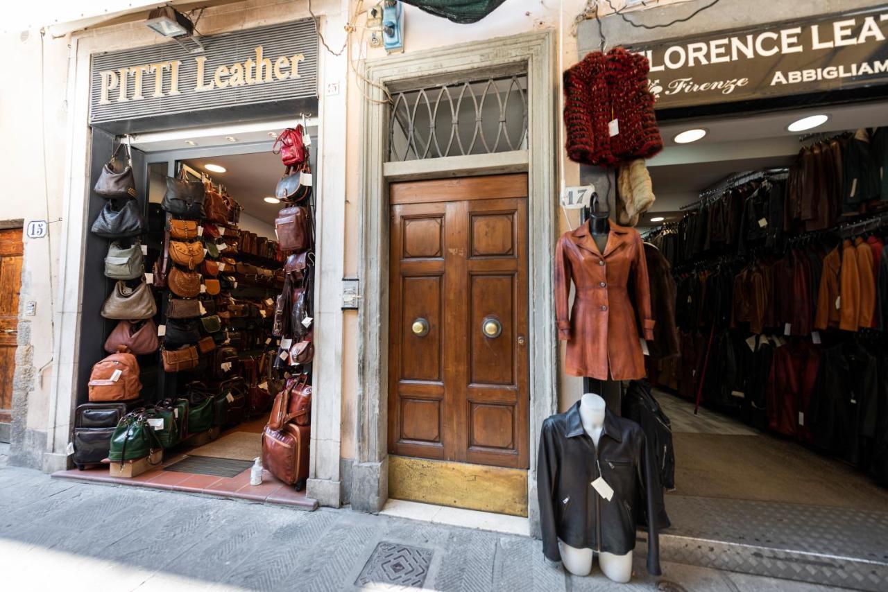 Market By Mmega * Florence