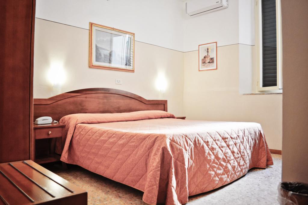 Hotel Arno Bellariva 2*