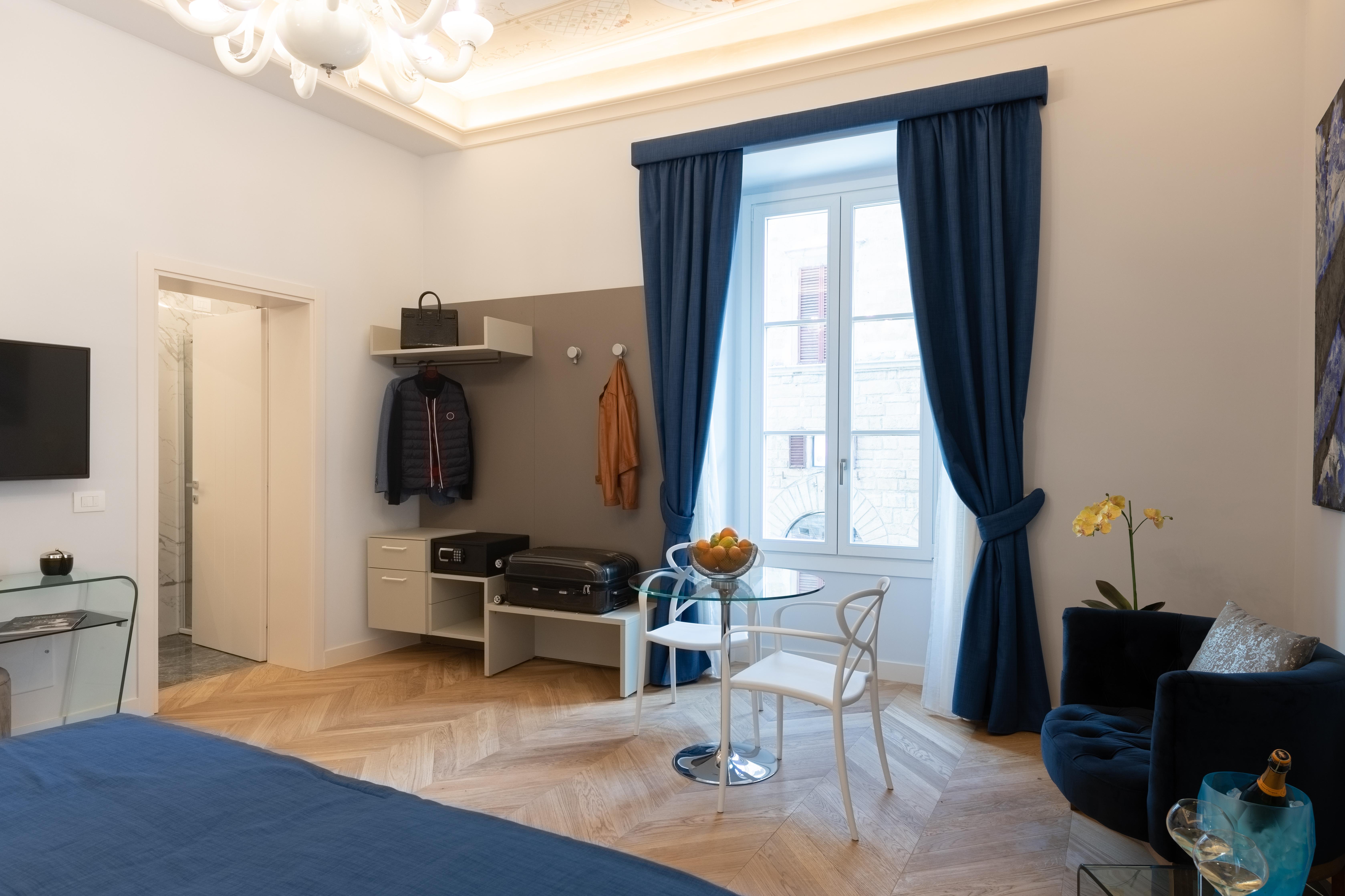 Aparthotel Kairos By Art 2*