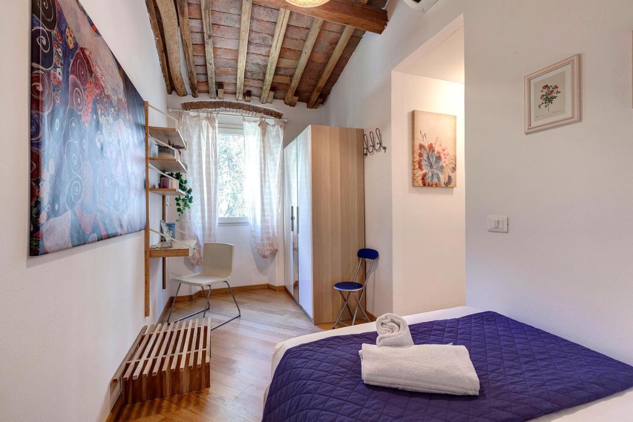 Apartment Mamo - Cindy Florence