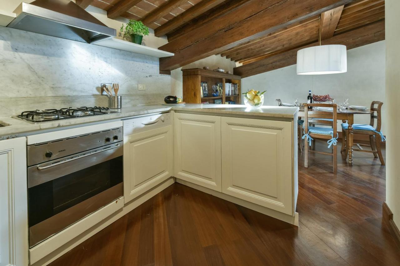 Apartment Tiepolo Romantic Penthouse In The Oltrarno *