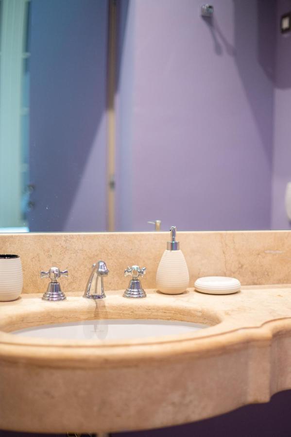 Appartamento And Roomy Near The Station And Duomo - Homeunity *