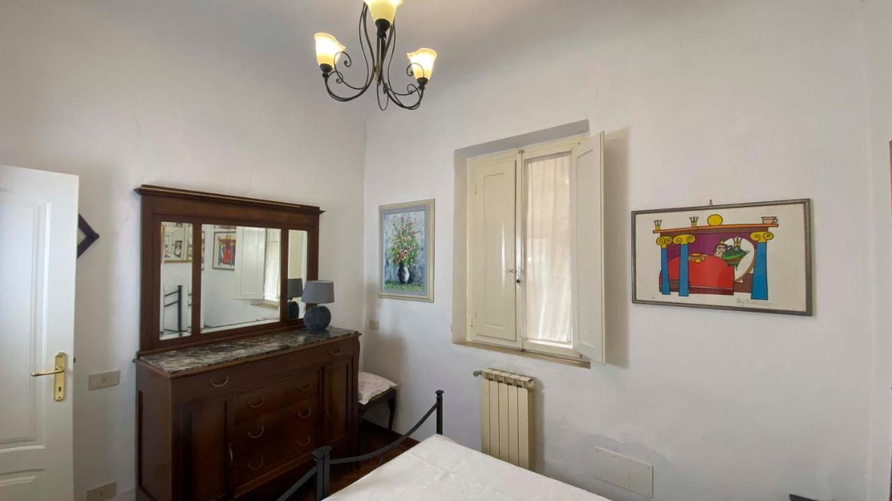 The Pitti Courtyard Apartment