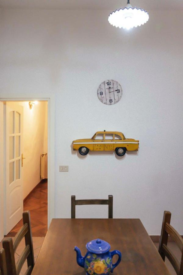 The Pitti Courtyard Apartment