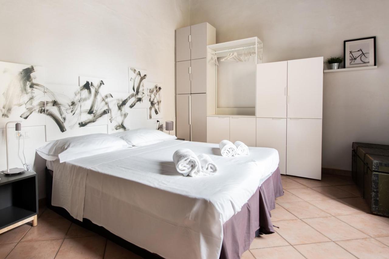 2 Next To A Market And Piazza Santa Croce - Homeunity * Florence
