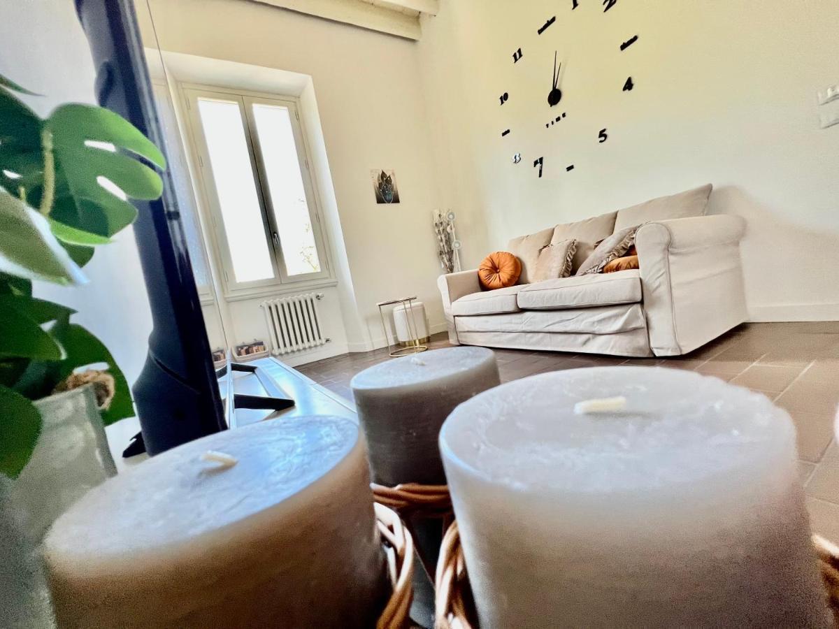 Relax & Design A Pochi Passi Dalla Stazione Apartment