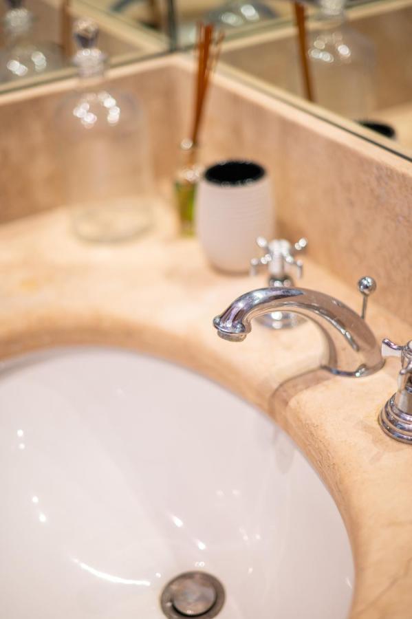 Appartamento And Roomy Near The Station And Duomo - Homeunity Firenze
