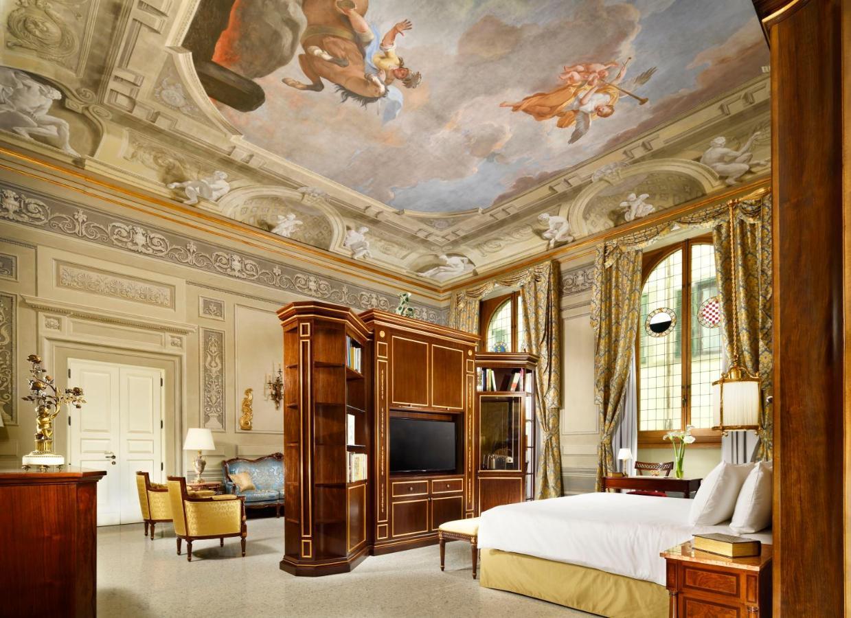 Palazzo Portinari Salviati Residenza D'epoca * Florence