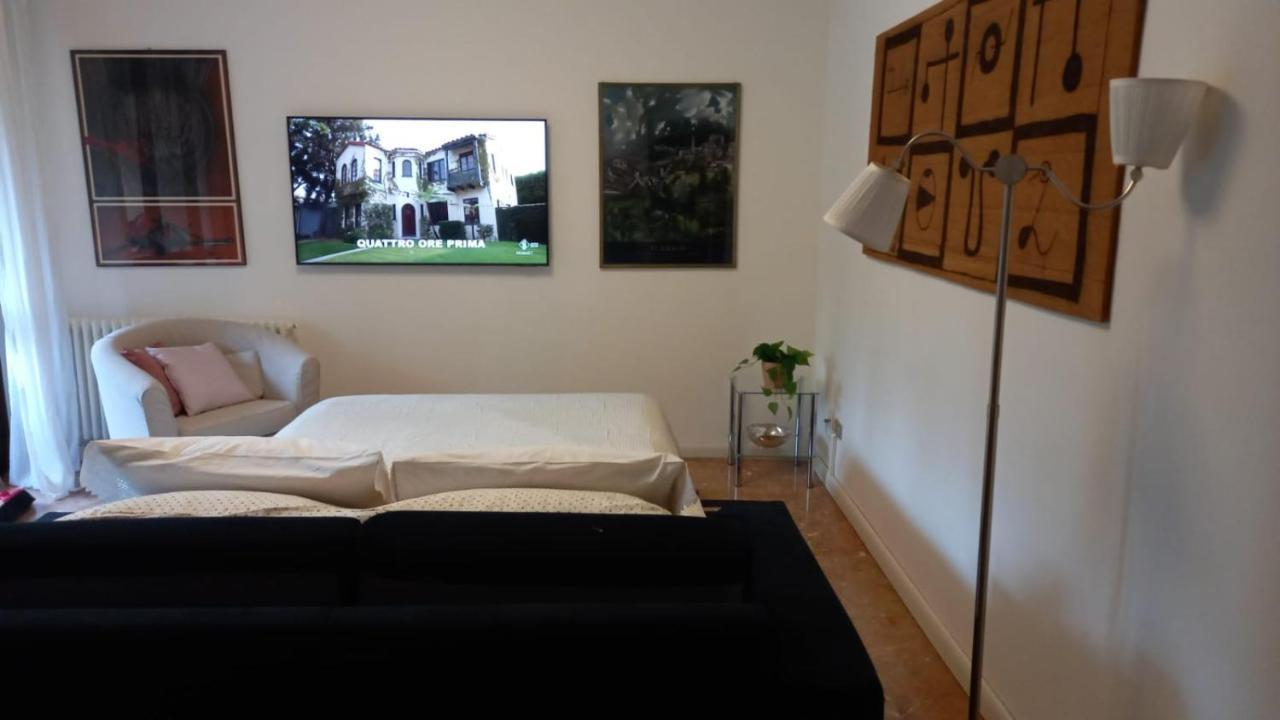 Apartment Castiglione Near The Center