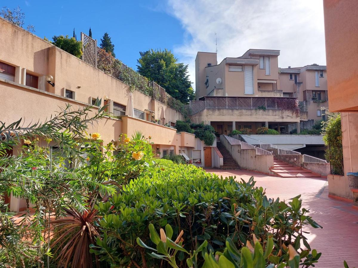 Castiglione Near The Center Apartment *