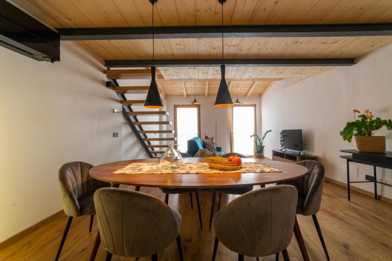 Industrial Design Loft With Outdoor Living Terrace Firenze