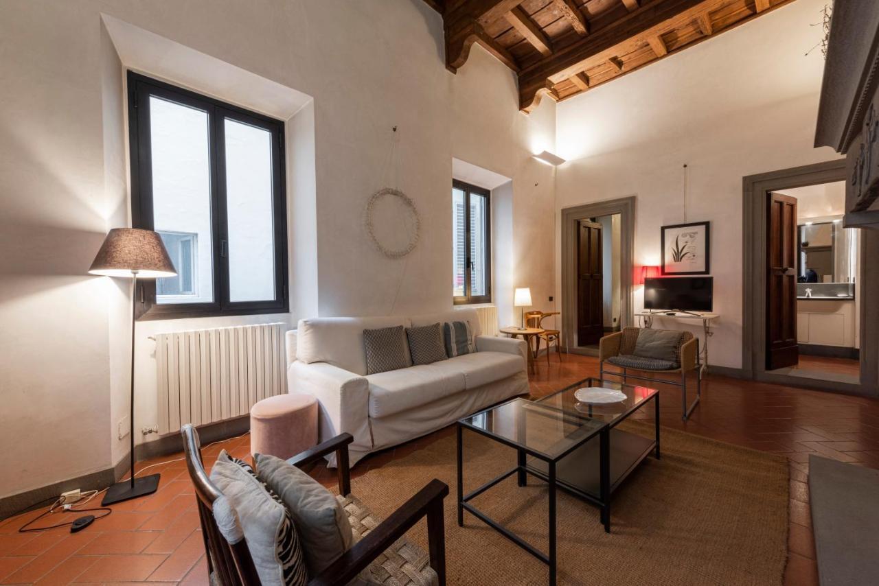 Apartment Porta Rossa Modern By Mmega Florence