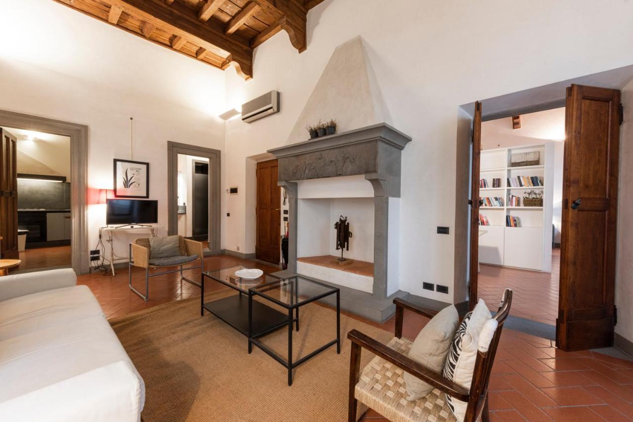 Apartment Porta Rossa Modern By Mmega