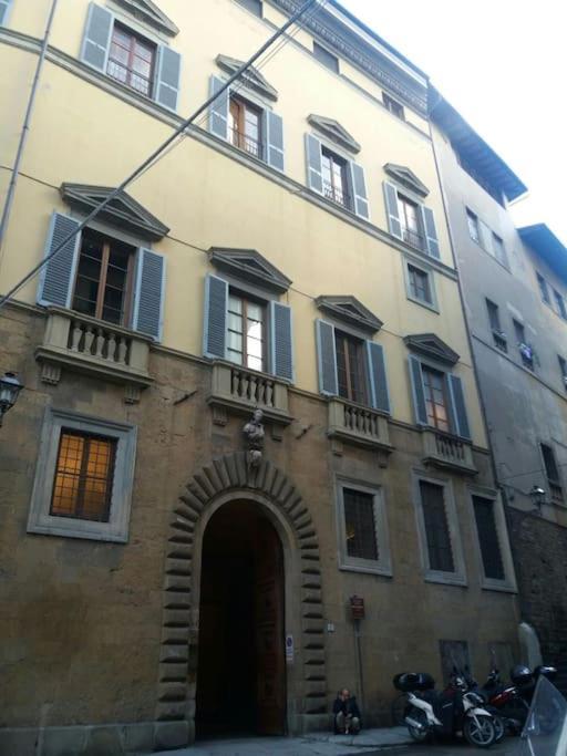 Appartamento Il Rifugio Di Michelangelo.firenze,ponte Vecchio. Firenze