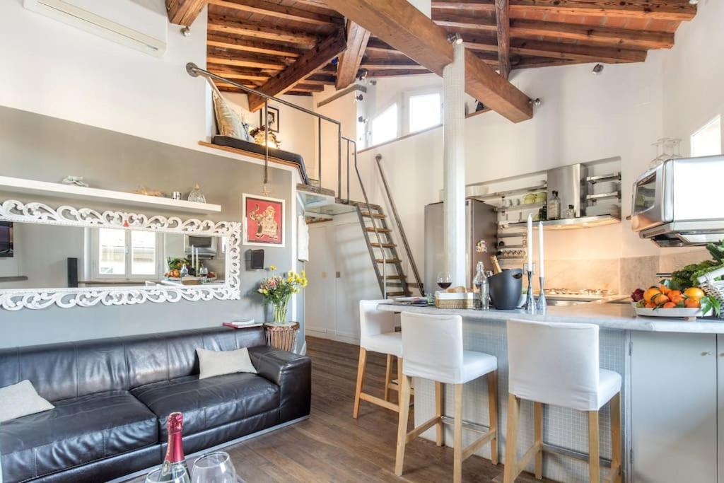 Romantic View Apartment *