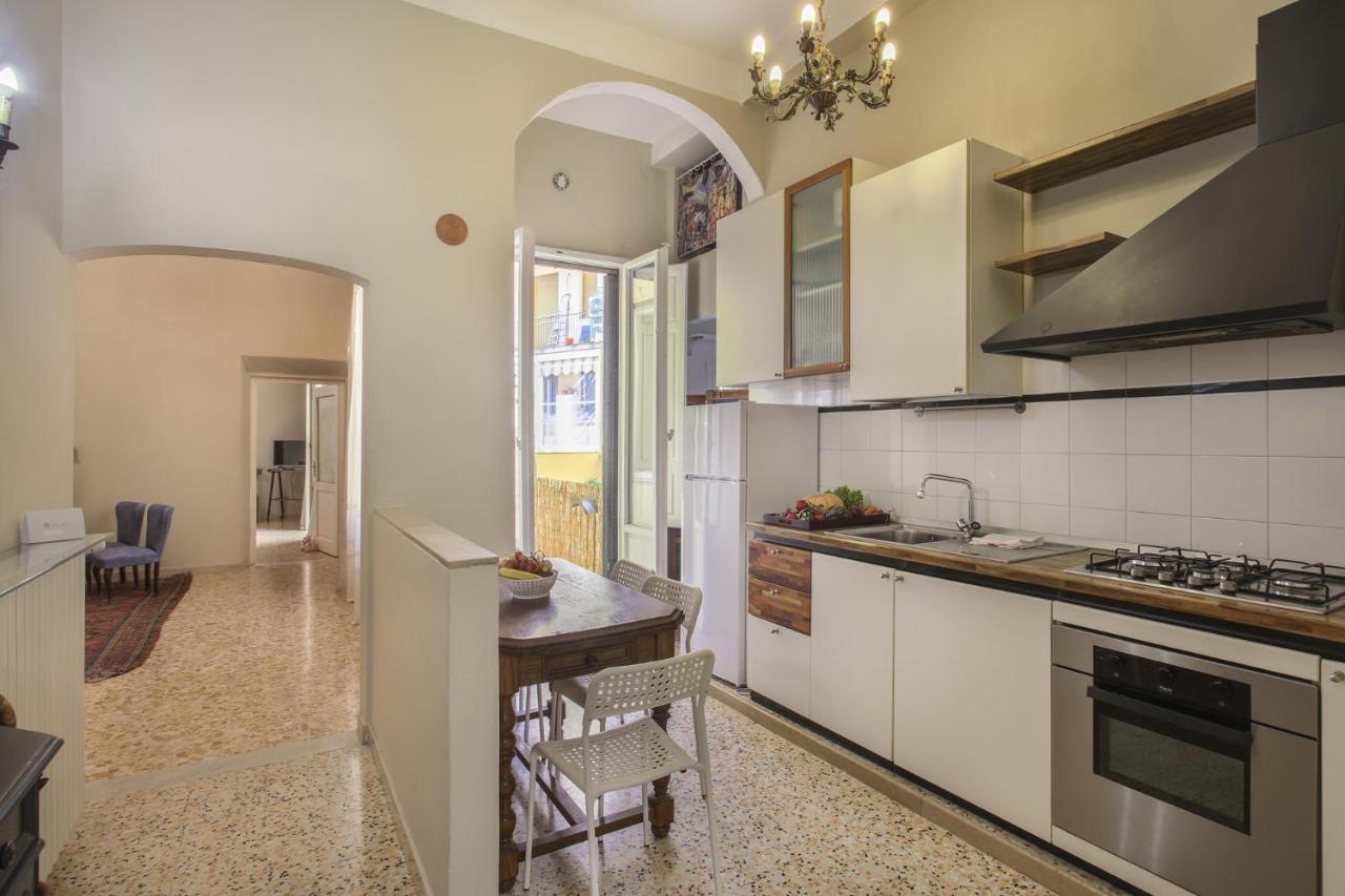 Myosotis - Sweet Dreams In Apartment Florence