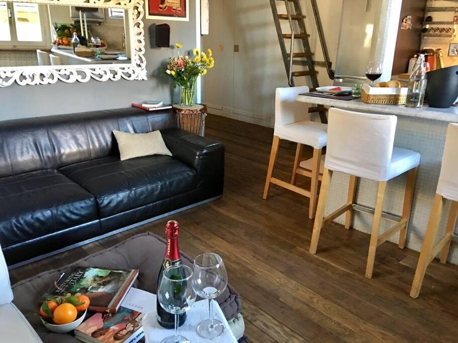 Romantic View Apartment *