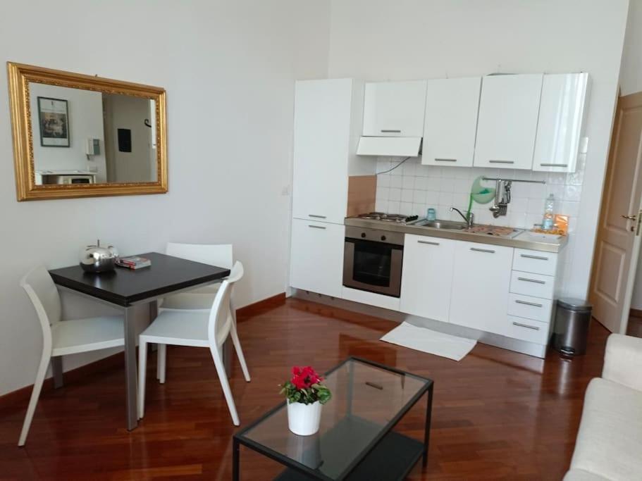 Blu Apartment *