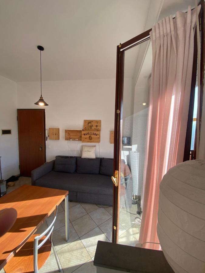 Golden Lungarno River Apartment
